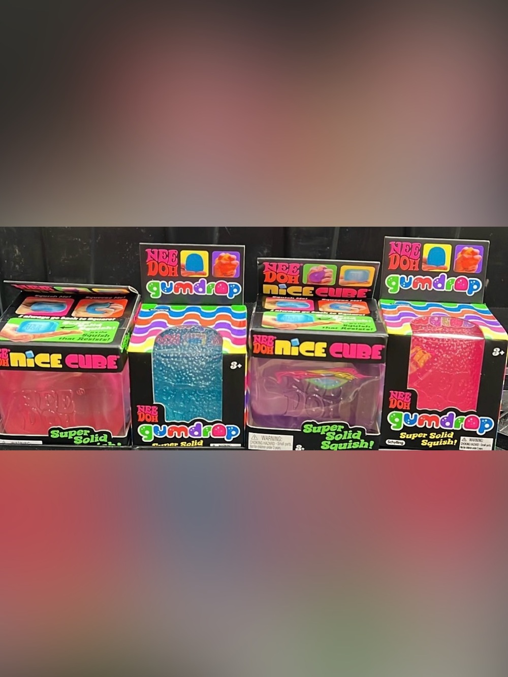 NeeDoh Bundle , 2 nice cubes and 2 gum drops!!